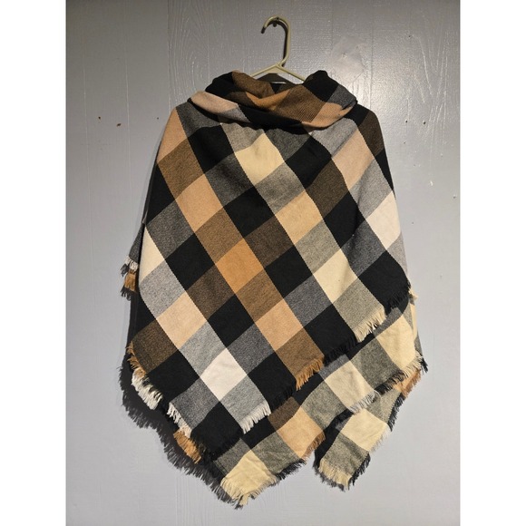 Sonoma Goods For Life Plaid Hooded Poncho Wrap Black Camel OneSize NWT WSN49LP05 - Picture 2 of 4